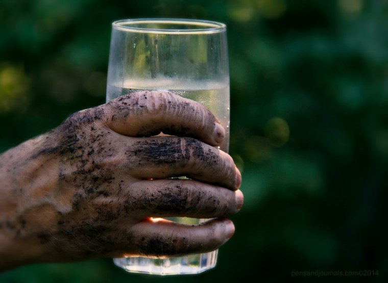 dirty hand 2x - Copy